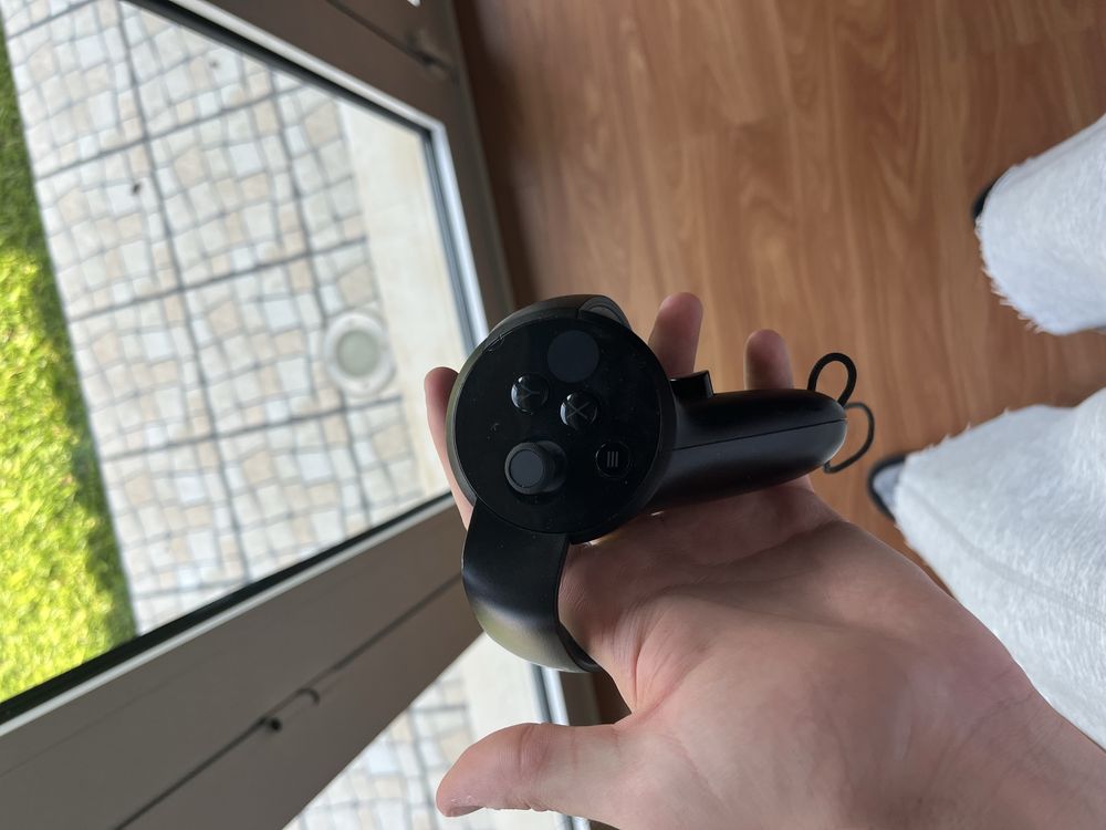 Oculus Rift VR Headset