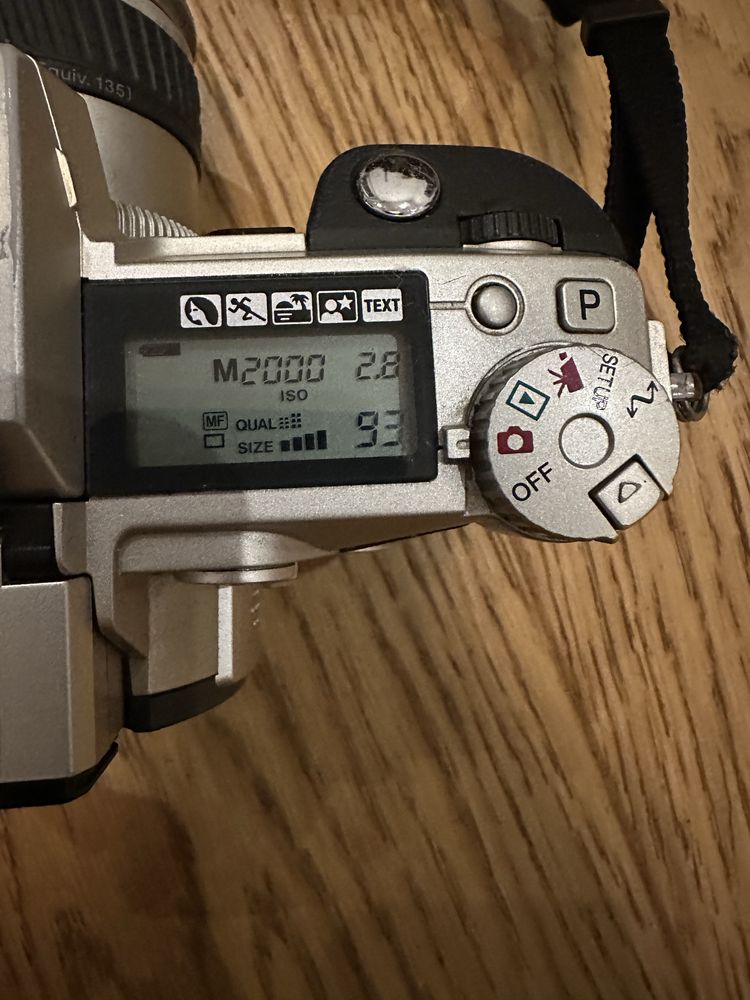 Minolta Dimage 7i, 5,0 Mega Pixels