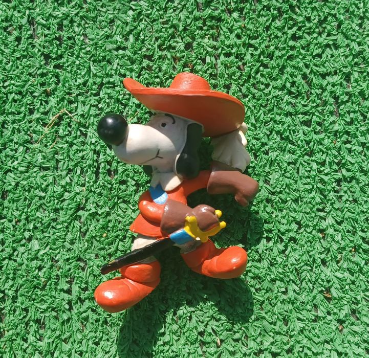 Dartacão - figura PVC Maia Borges