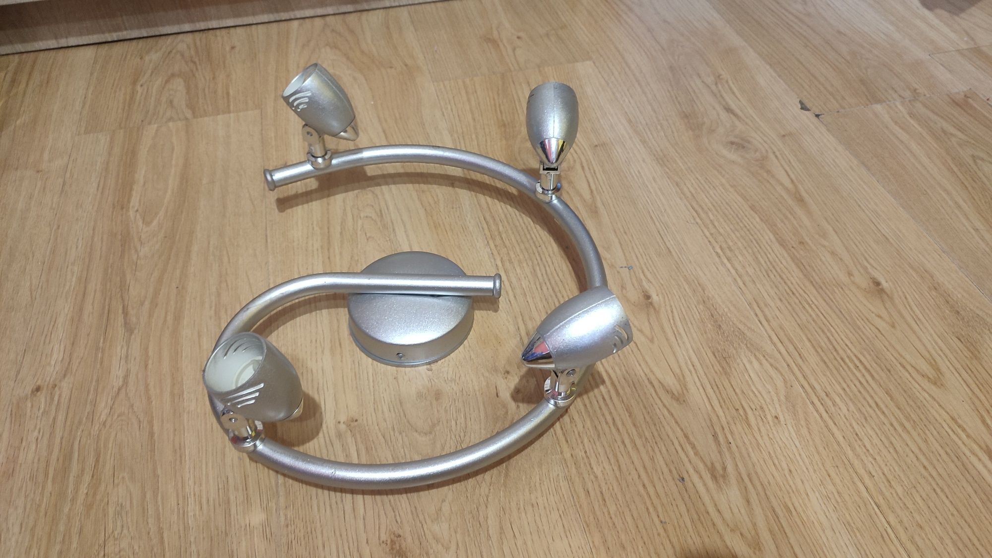 Lampy sufitowe wiszące