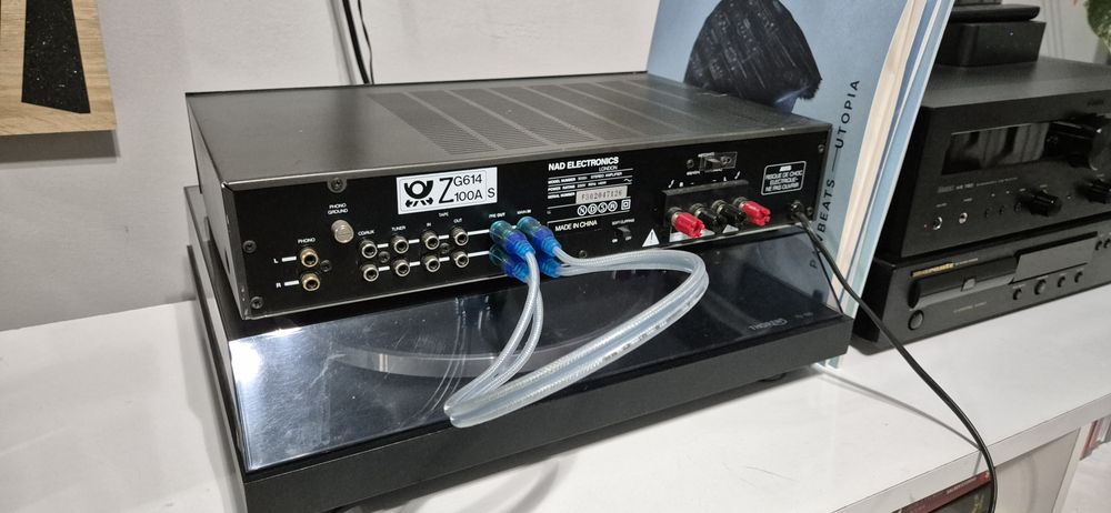 Wzmacniacz NAD 3020i