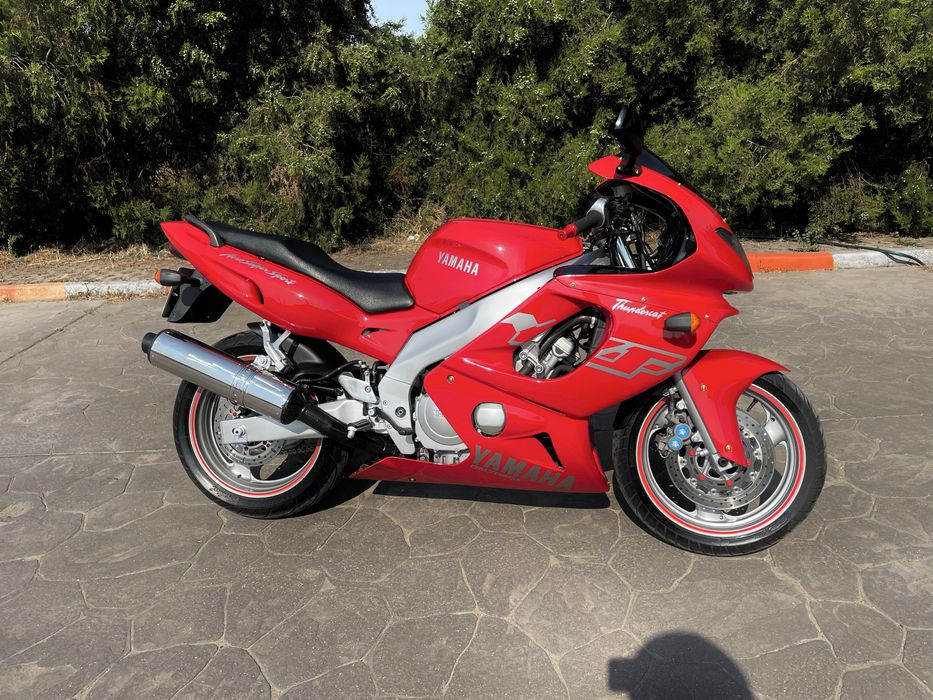 Продам YAMAHA UZF600