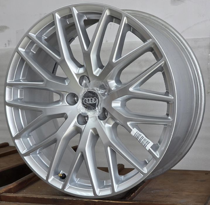 Oryginalna Felga Alufelga Audi Q7 4M 20 Cali 4M0601025Q Et 33