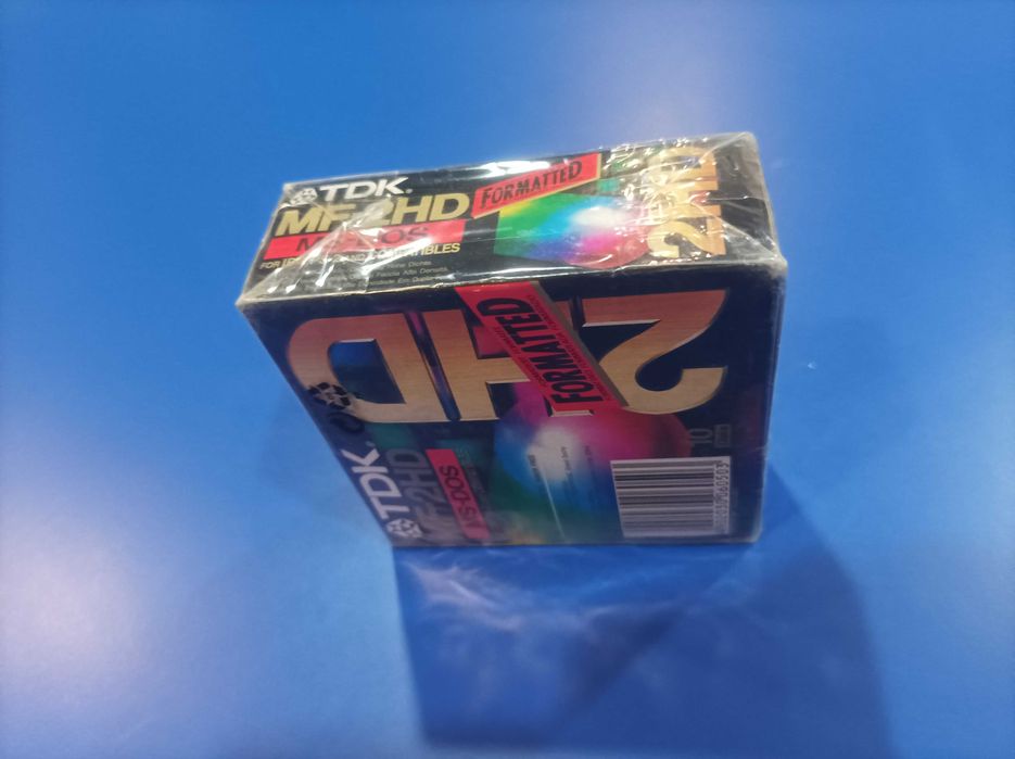 Oryginalne opakowanie dyskietek TDK.