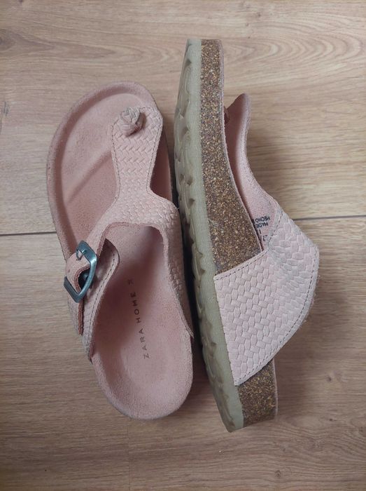 Chinelos pele da Zara Home