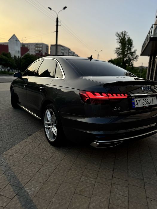 Audi a4 b9 sLine гібрид