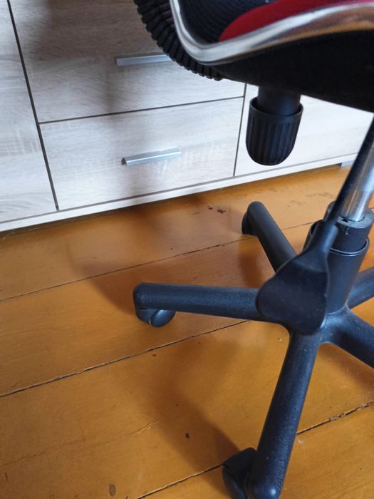 Krzesło obrotowe do biurka