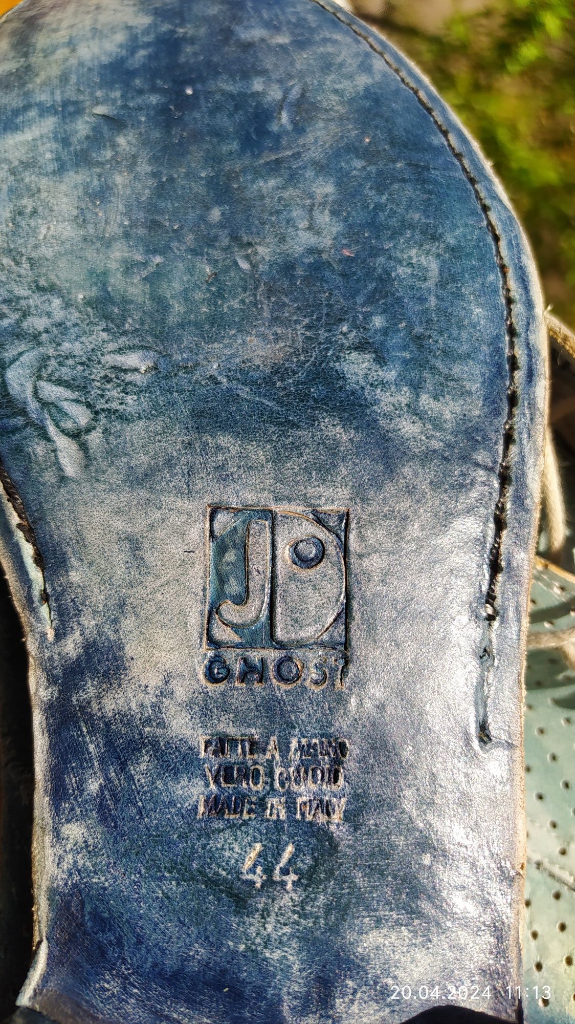 Туфлі. Шкіряні, перфоровані, літні туфлі виготовлені фірмою JD Ghost