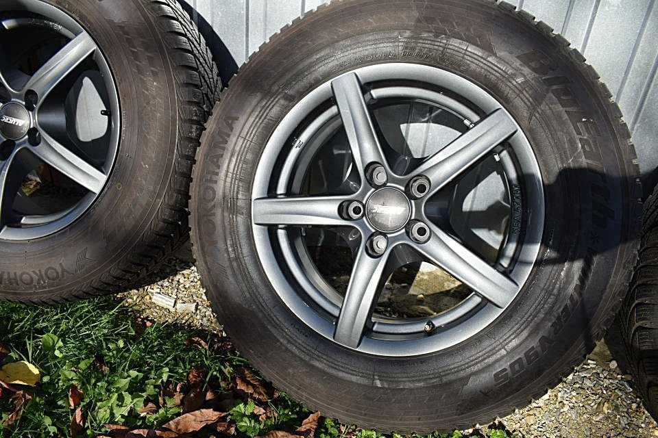 Sprzedam4 felgi aluminiowe ALUTEC 16  5x114,3  z oponami zimowymi