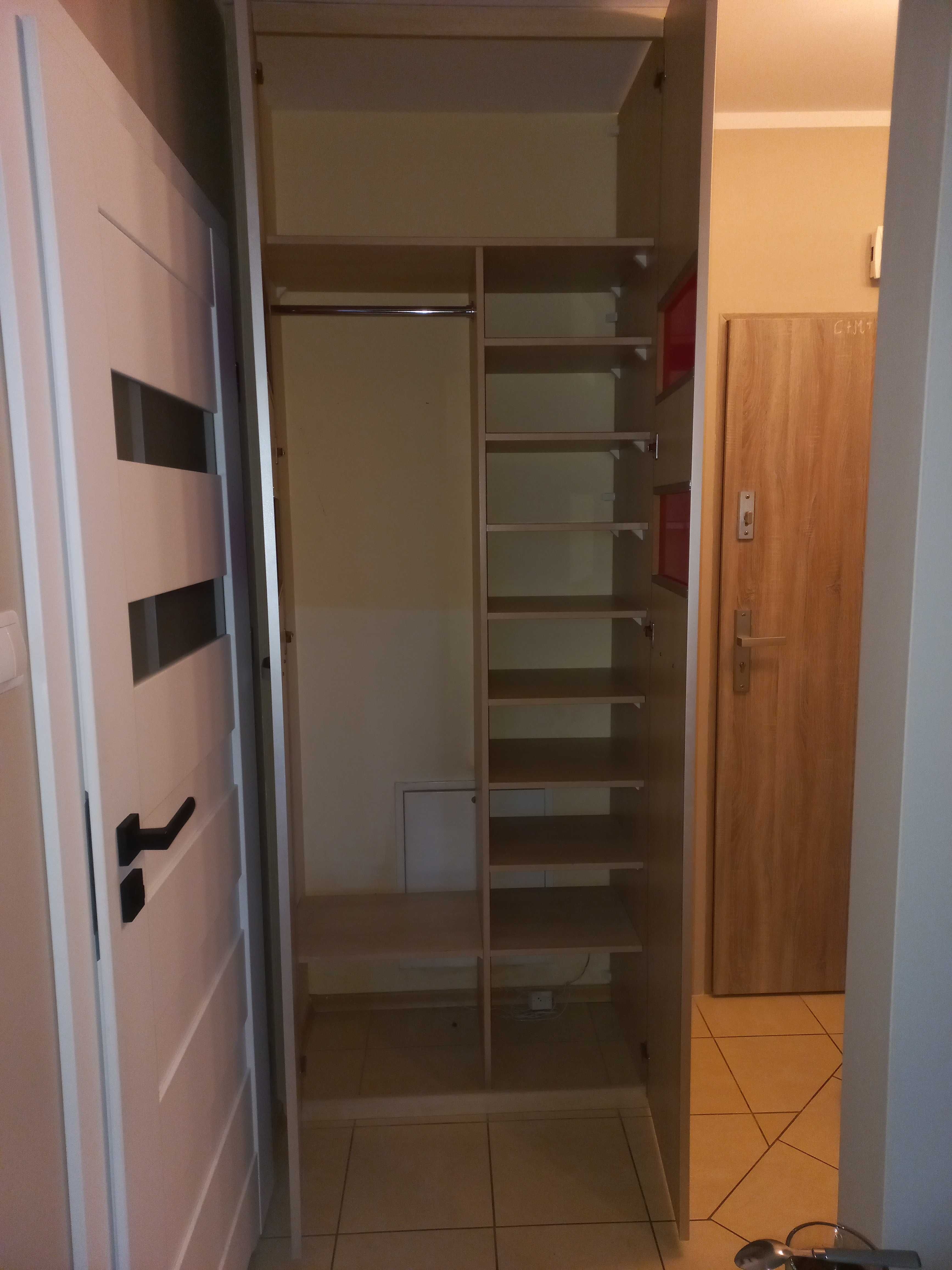 Szafa 258x55,5x96,5