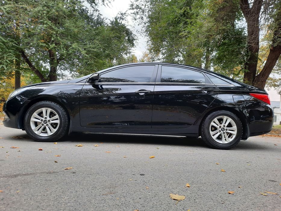 Продаж,Хюндай Соната,бензін,comfort.