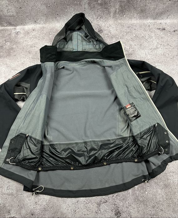 Haglöfs Gore-Tex Soft Shell Men’s Jacket  size XL