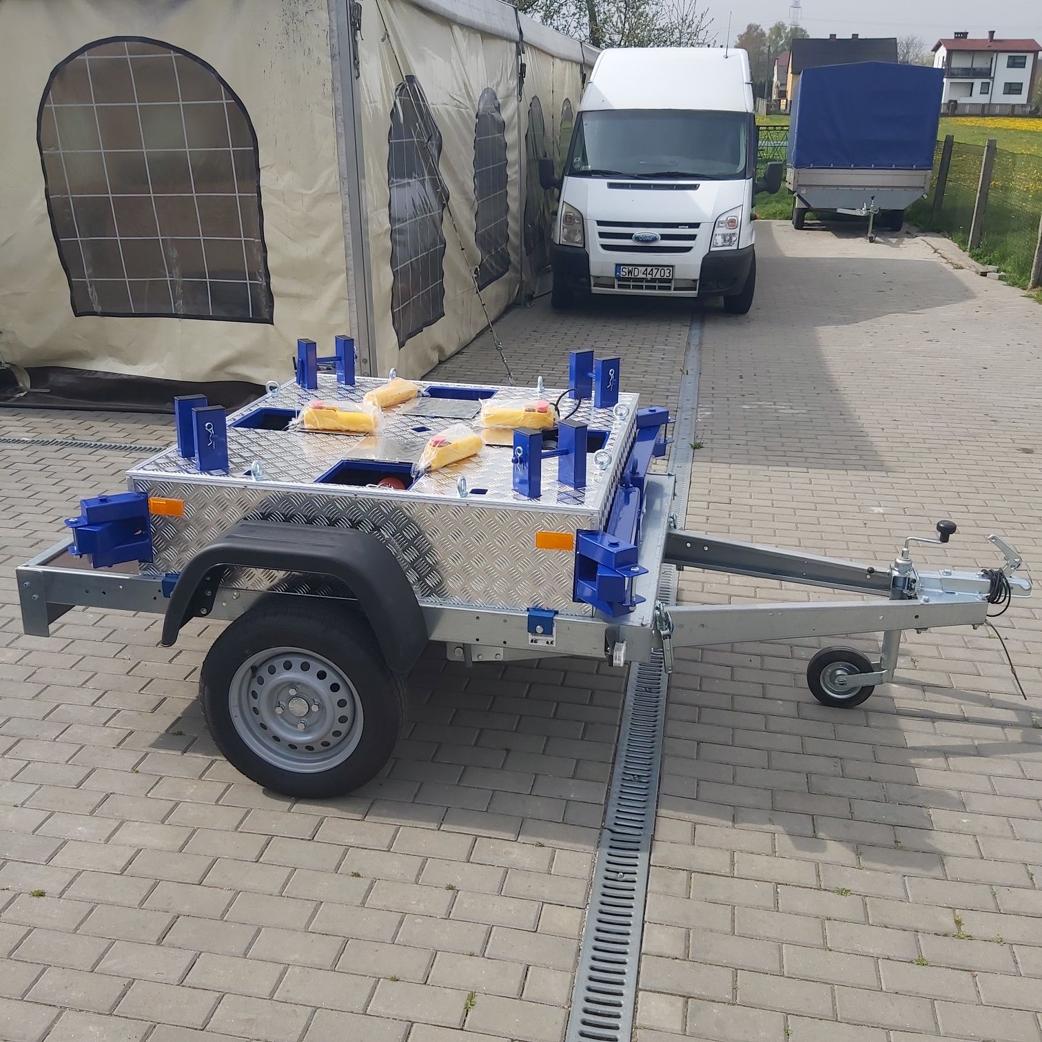 Euro Bungee Mobilne Bunge Trampolina Bungy Karuzela Dmuchaniec jumper