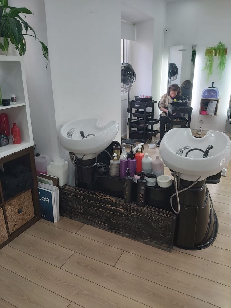 Salao cabeleireiro/estetica