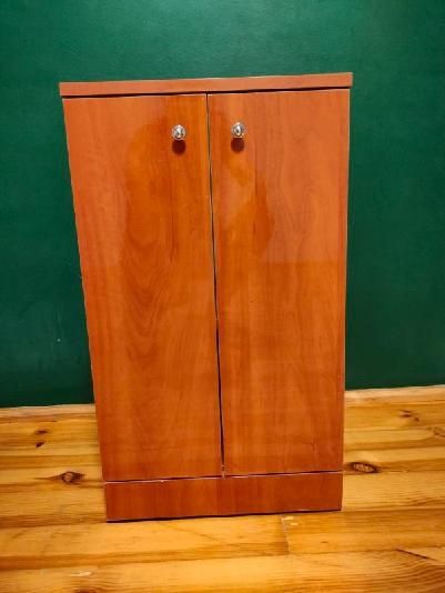 Szafka pod umywalkę