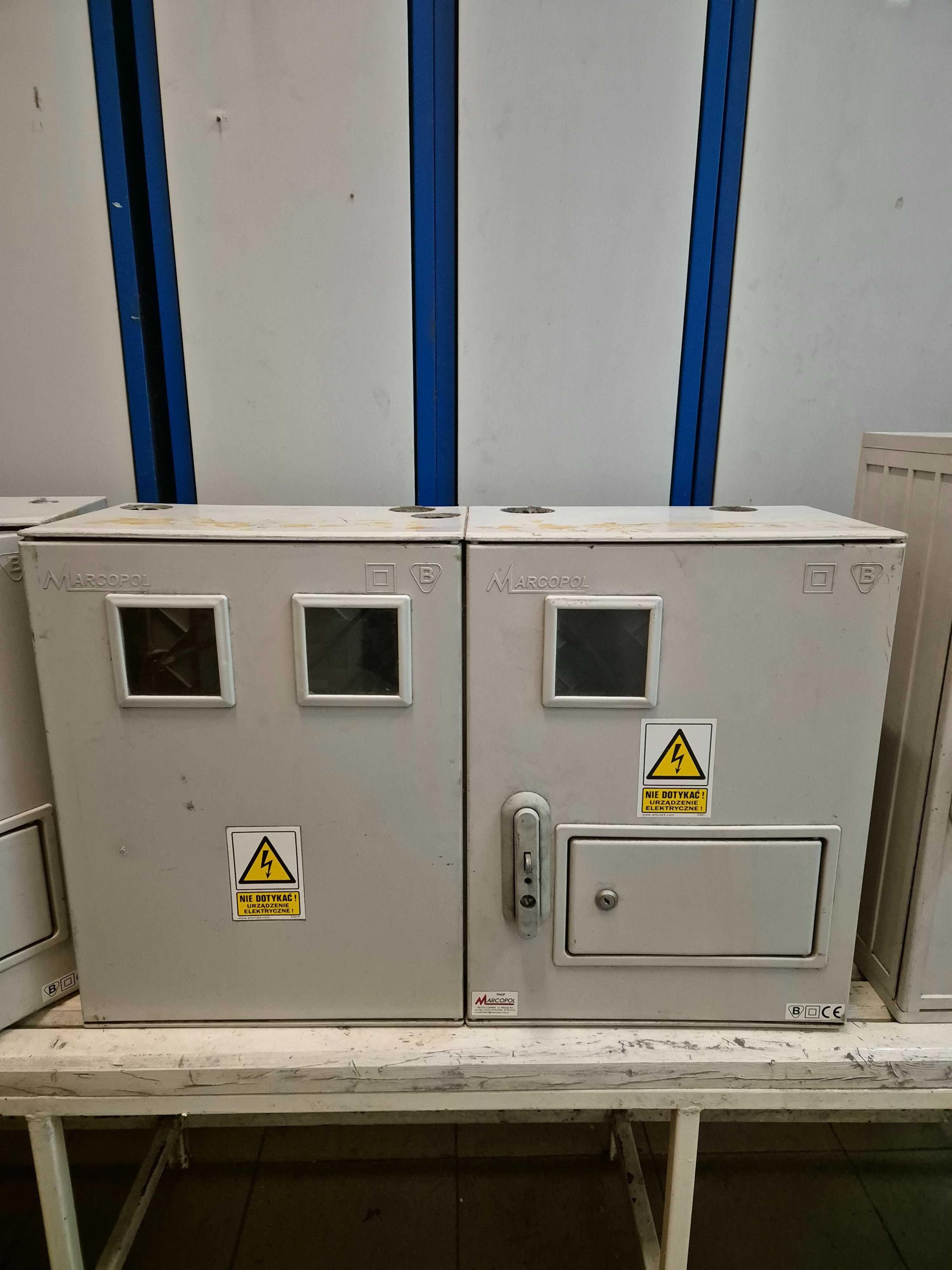 Skrzynki elektryczne rozdzielcze z bezpiecznikami