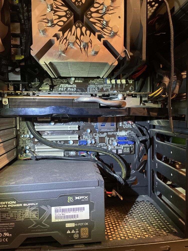 2 Komputery | Asus HD6770 | Nvidia 650i | Geforce GTX580