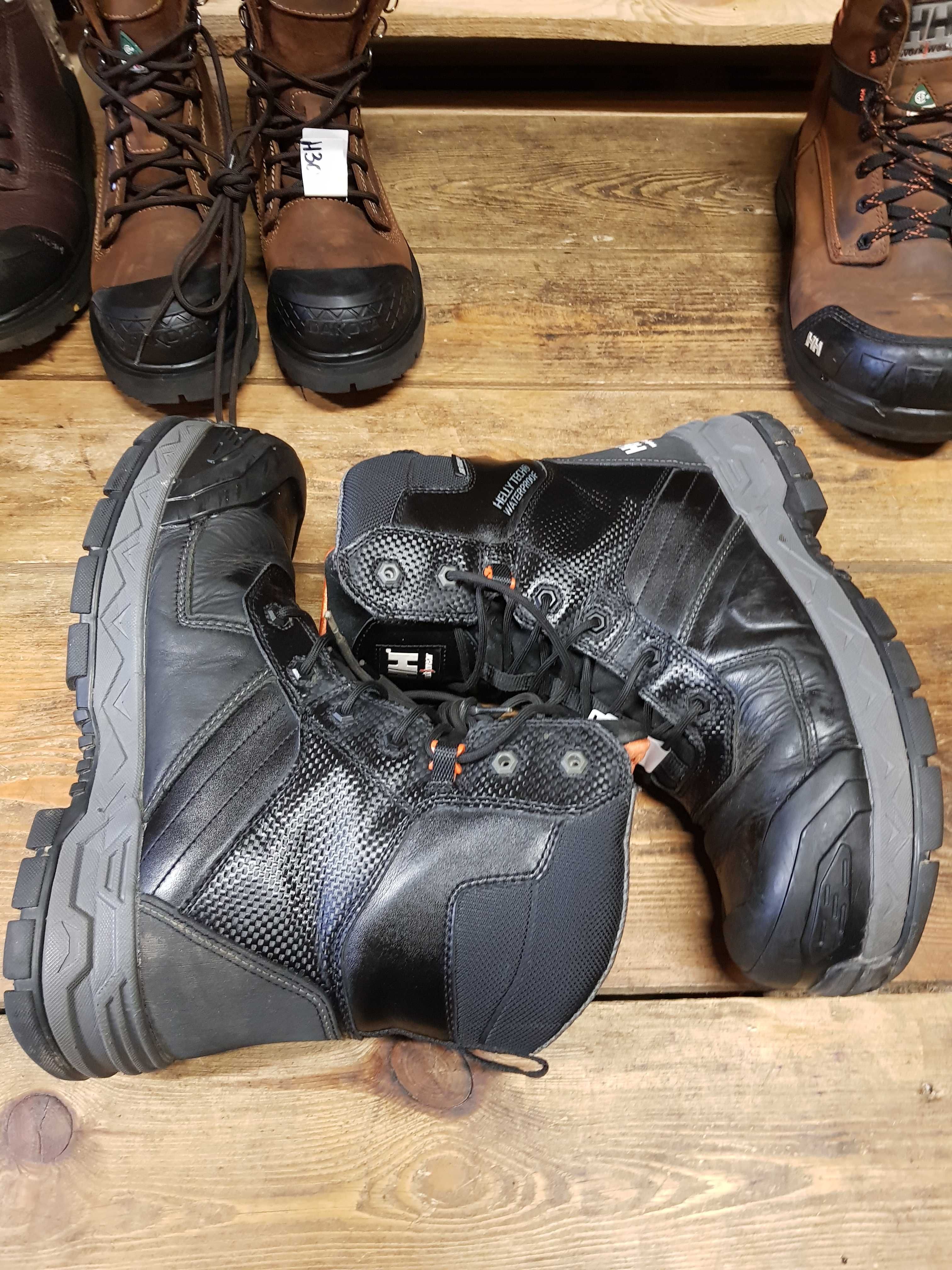 Buty robocze HELLY HANSEN rozm 43,5 wkł 28,5 cm S3