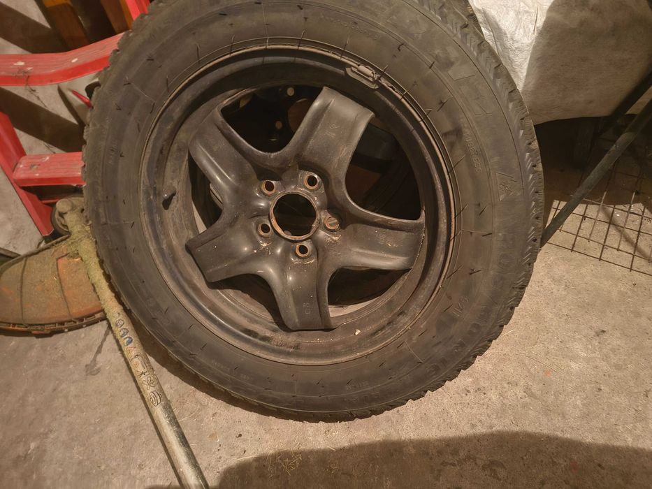 sprzesam kola zimowe