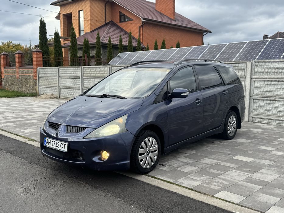 mitsubishi grandis 2004 рік