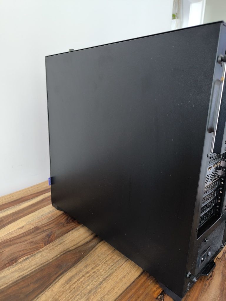 Komputer PC gamingowy G4M3R HERO i7-14700F/32GB/1TB/RTX4060/Win11x