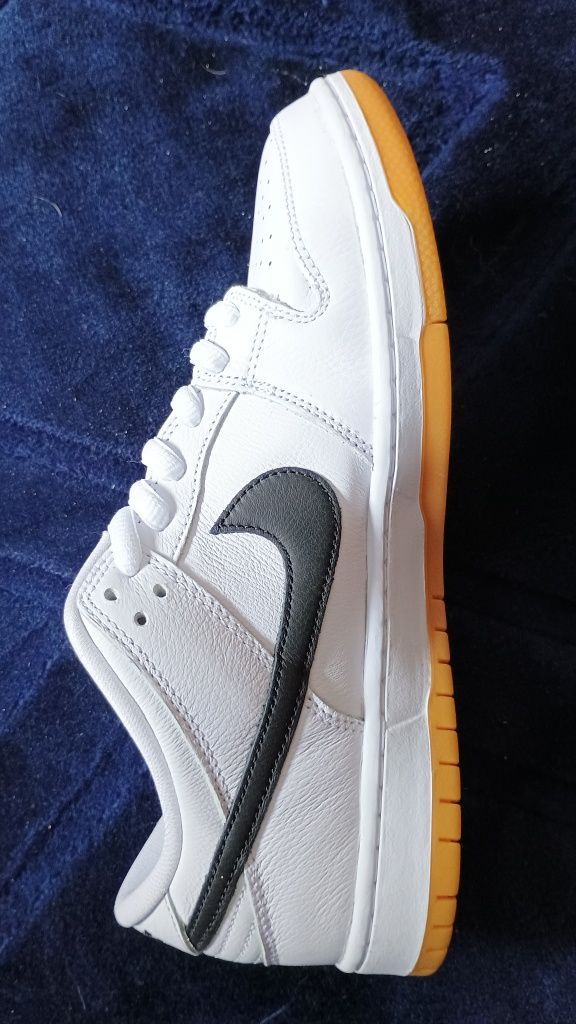 Nike SB Dunk Low Pro Iso Buty (white black white)
Nr produktu.: 161137
