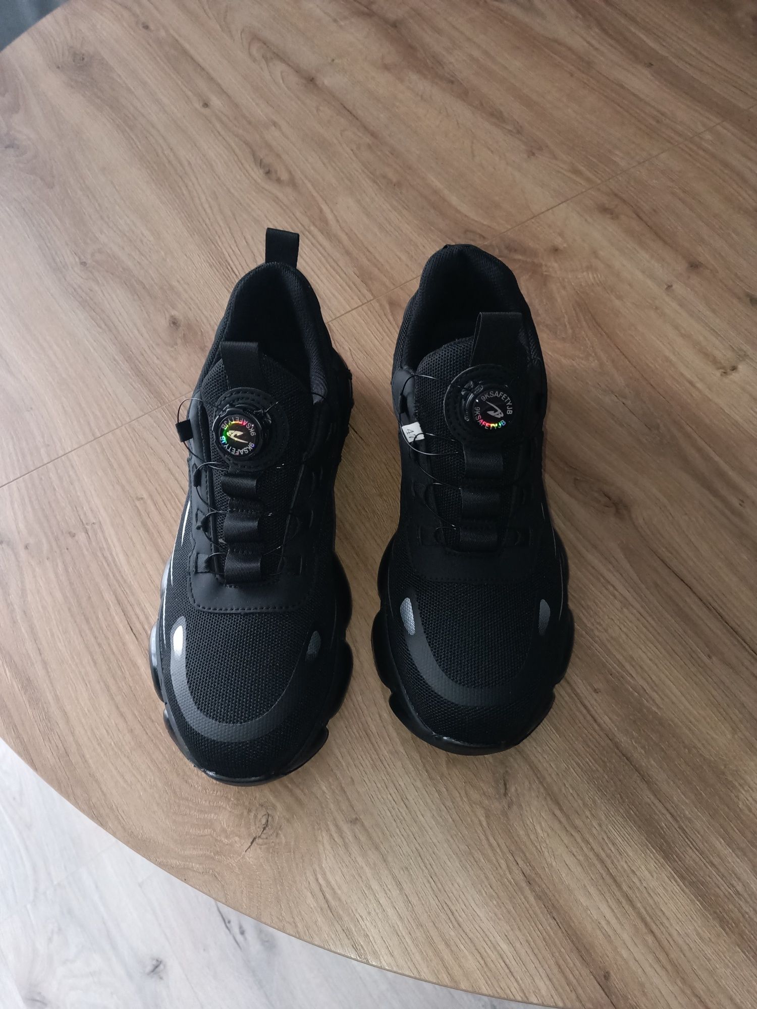 Buty robocze ochronne letnie z noskiem metalowym