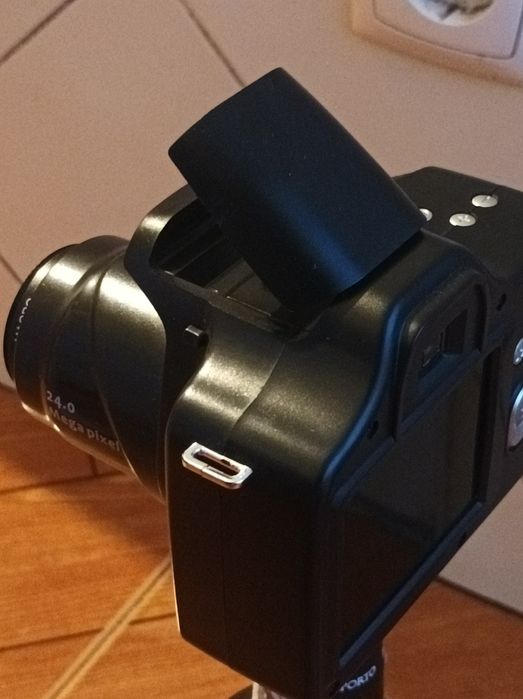 Câmera Digital e Acessórios