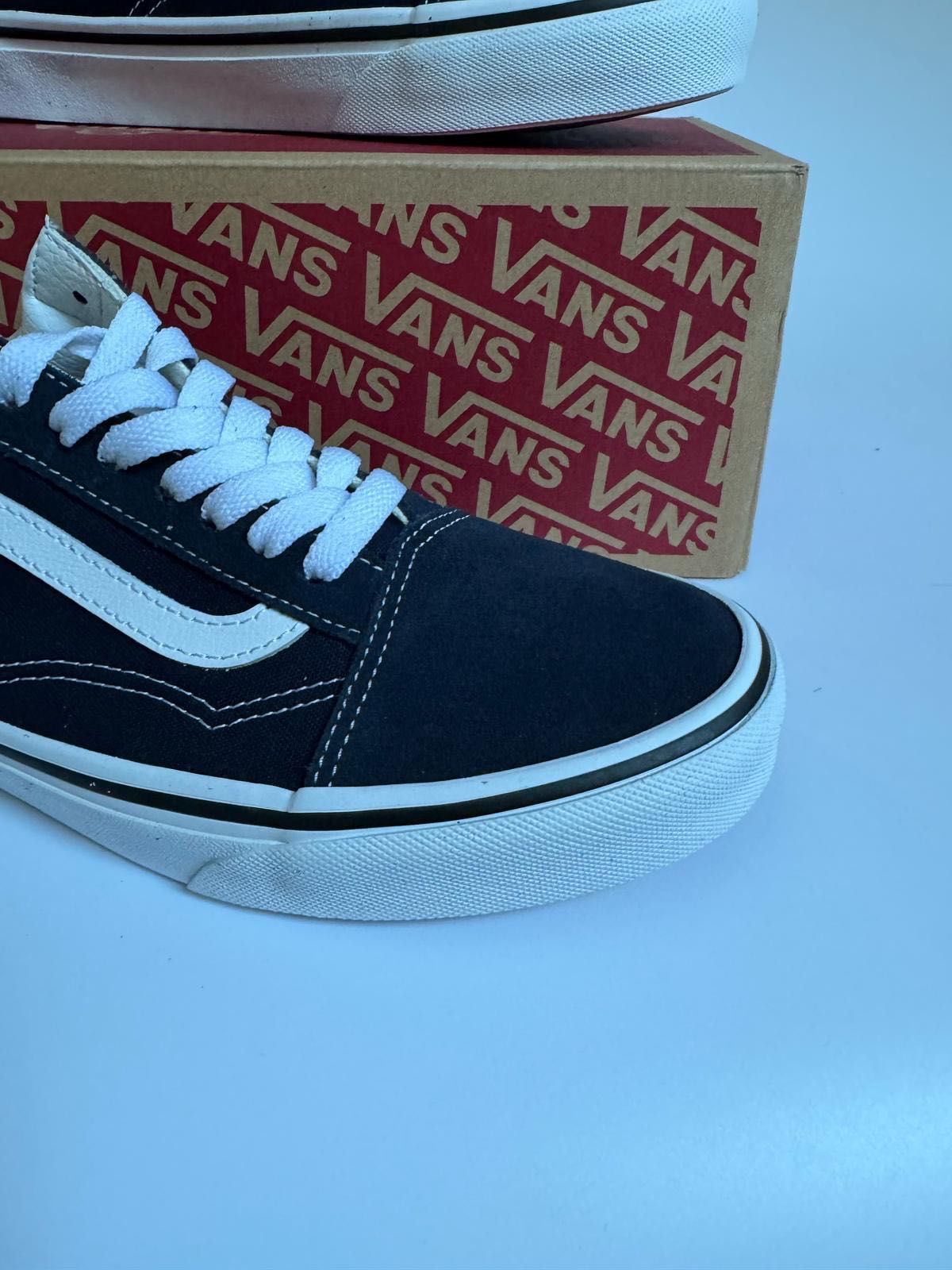 Nowe sneakersy unisex VANS OLD SKOOL granatowe 40