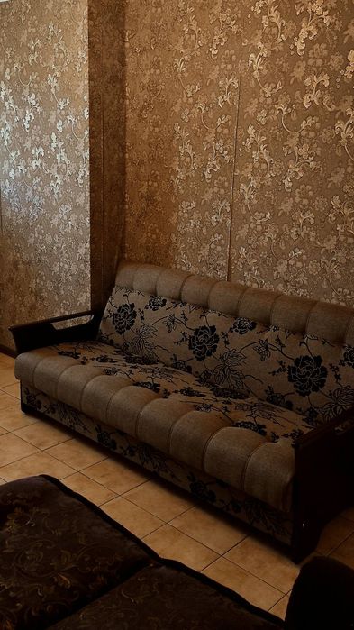 Сдам посут 1к кв . Закрытый двор.Есть зона барбекю. Свободна