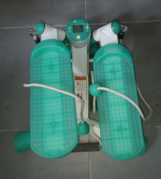 Stepper Domyos com Contador Digital – Excelente Estado!
