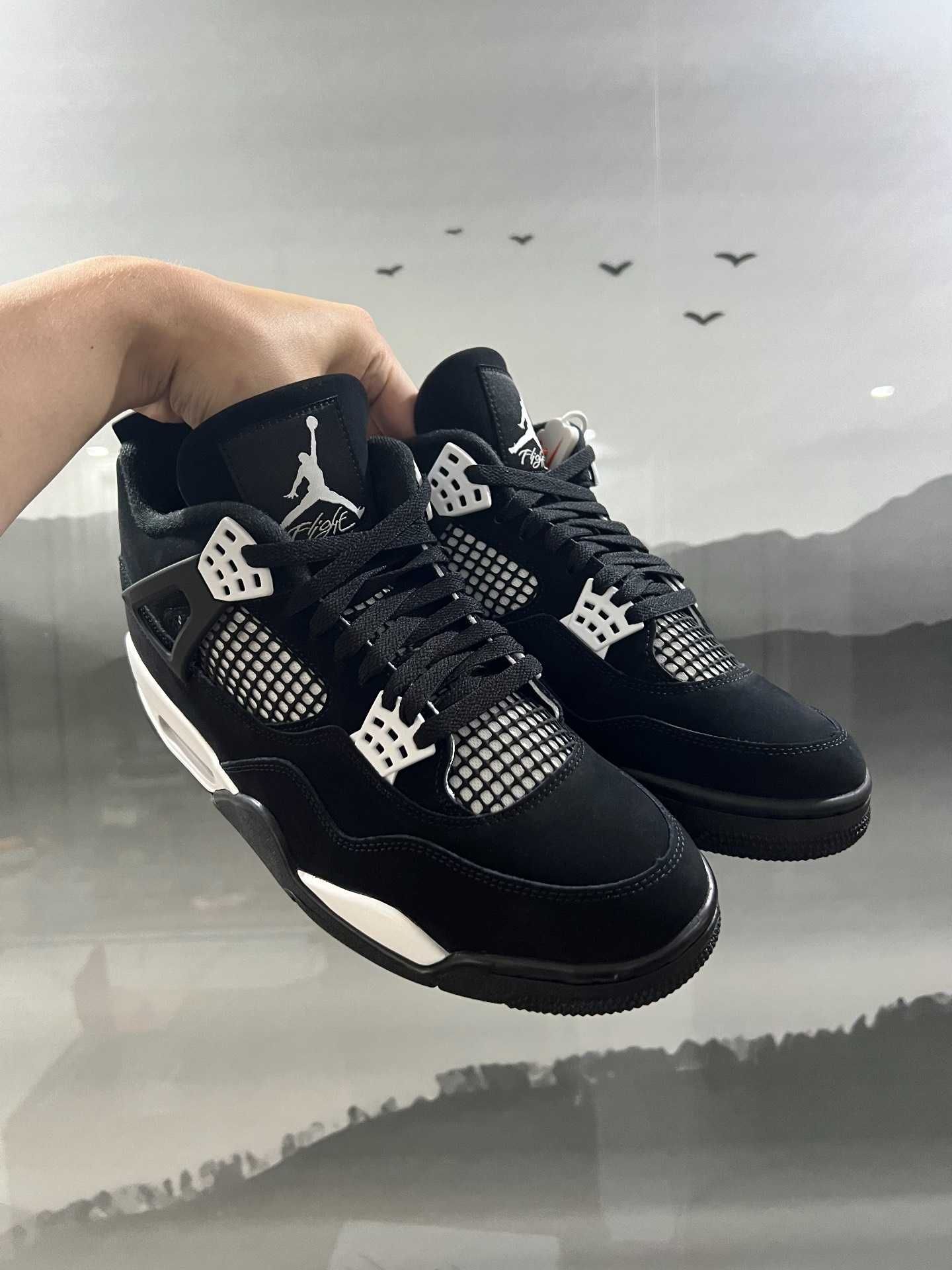 Jordan Air Jordan 4 Retro White Thunder R.43