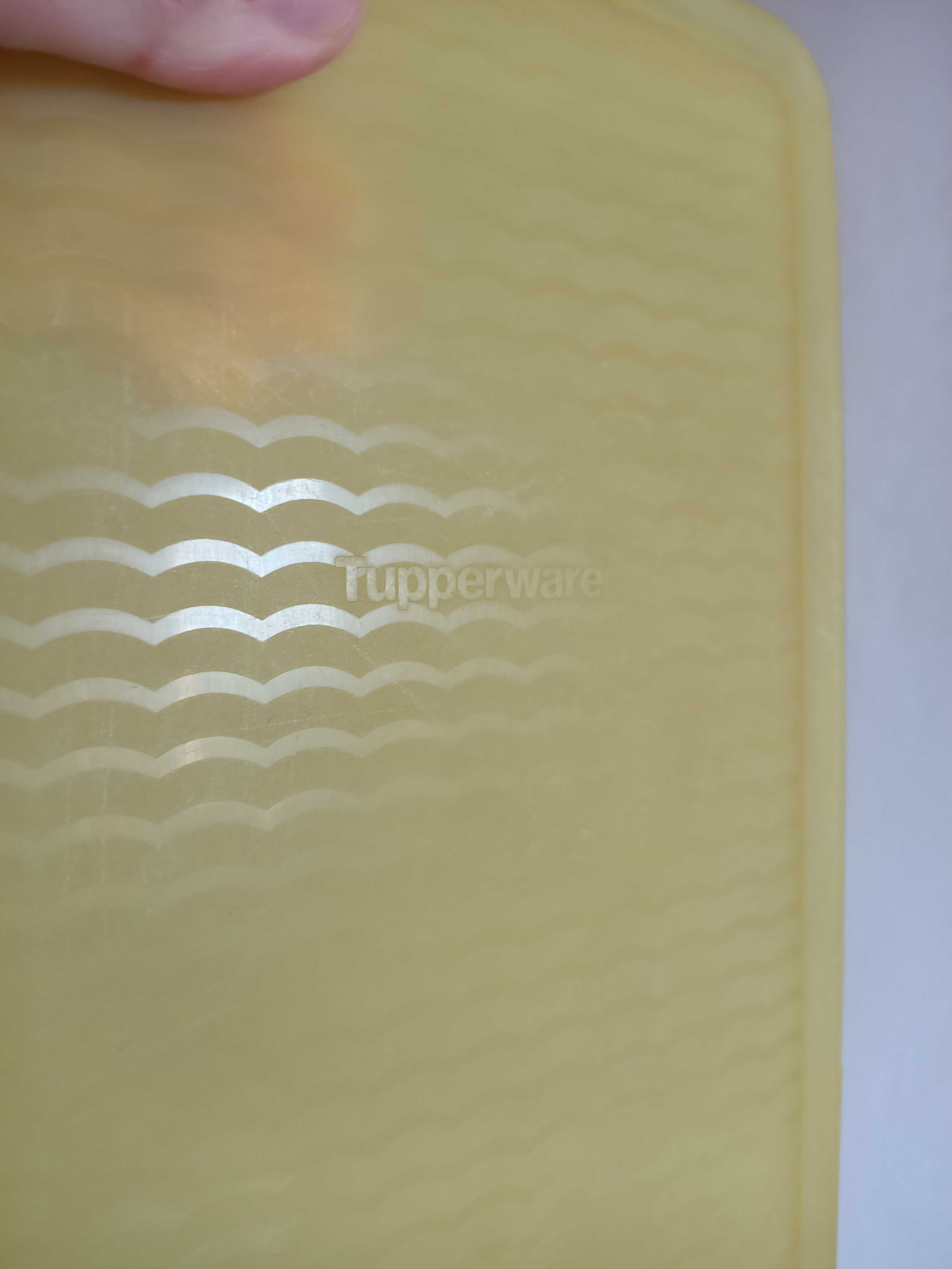 Tupperware pojemnik uniwersalny na warzywa do lodówki z pokrywką