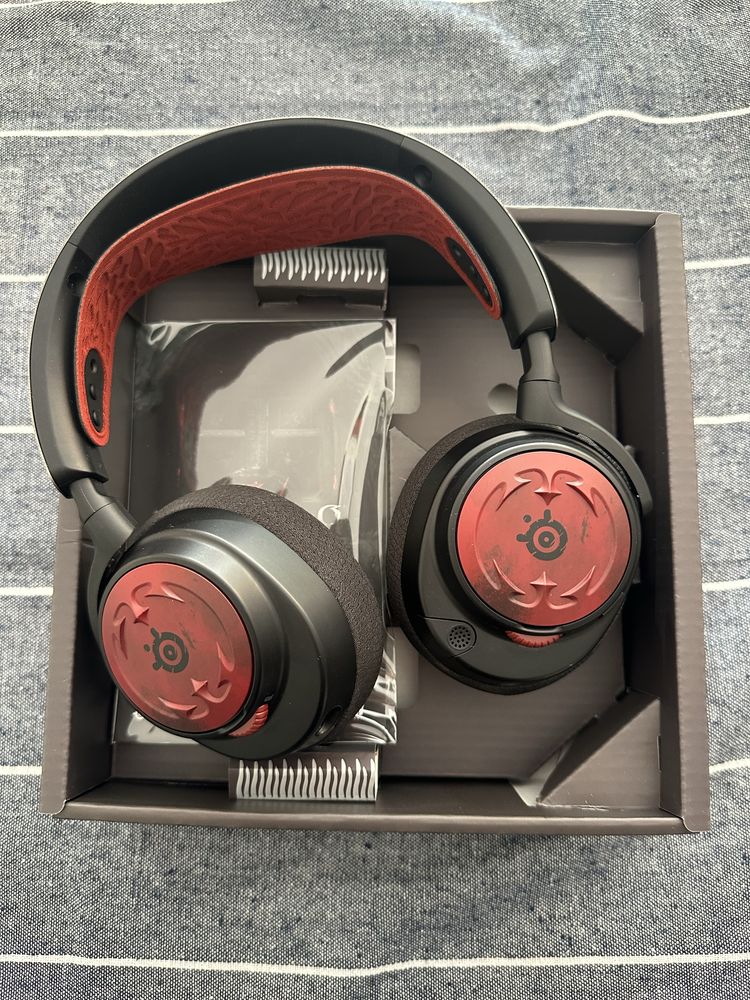 Słuchawki Bezprzewodowe Stellseries Arctis Nova 7 - Diablo IV Edition