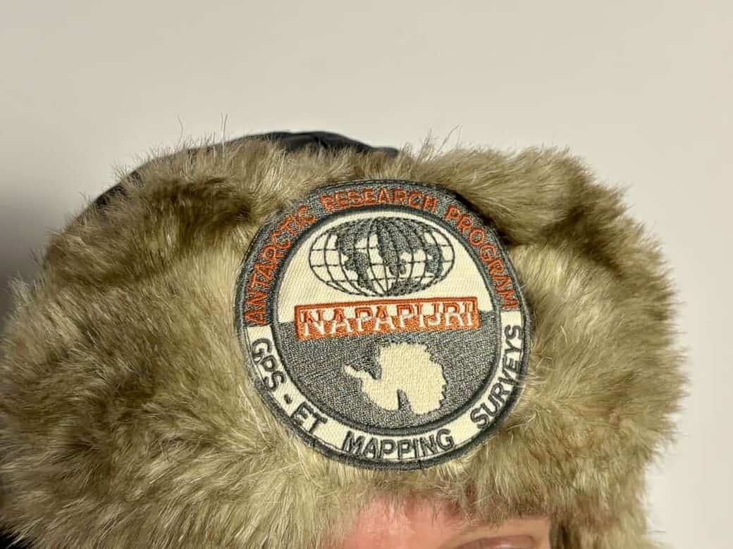 Napapijri czapka uszatka pilotka uniseks
kolor:czarny 
Stan:idealny 
O
