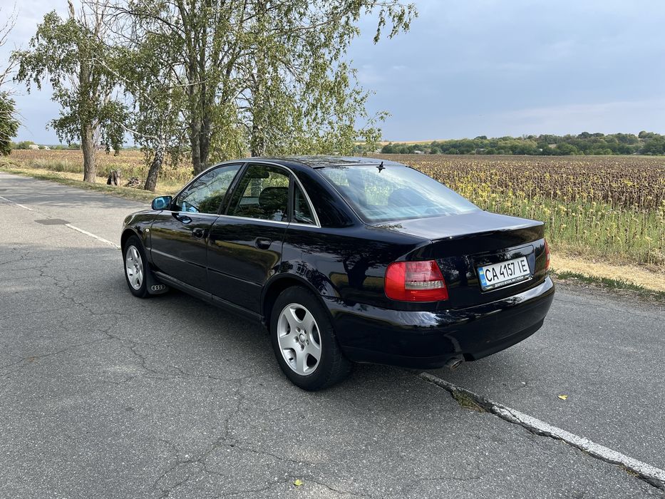 Audi a4 b5 1.6 газ бенз 2000р