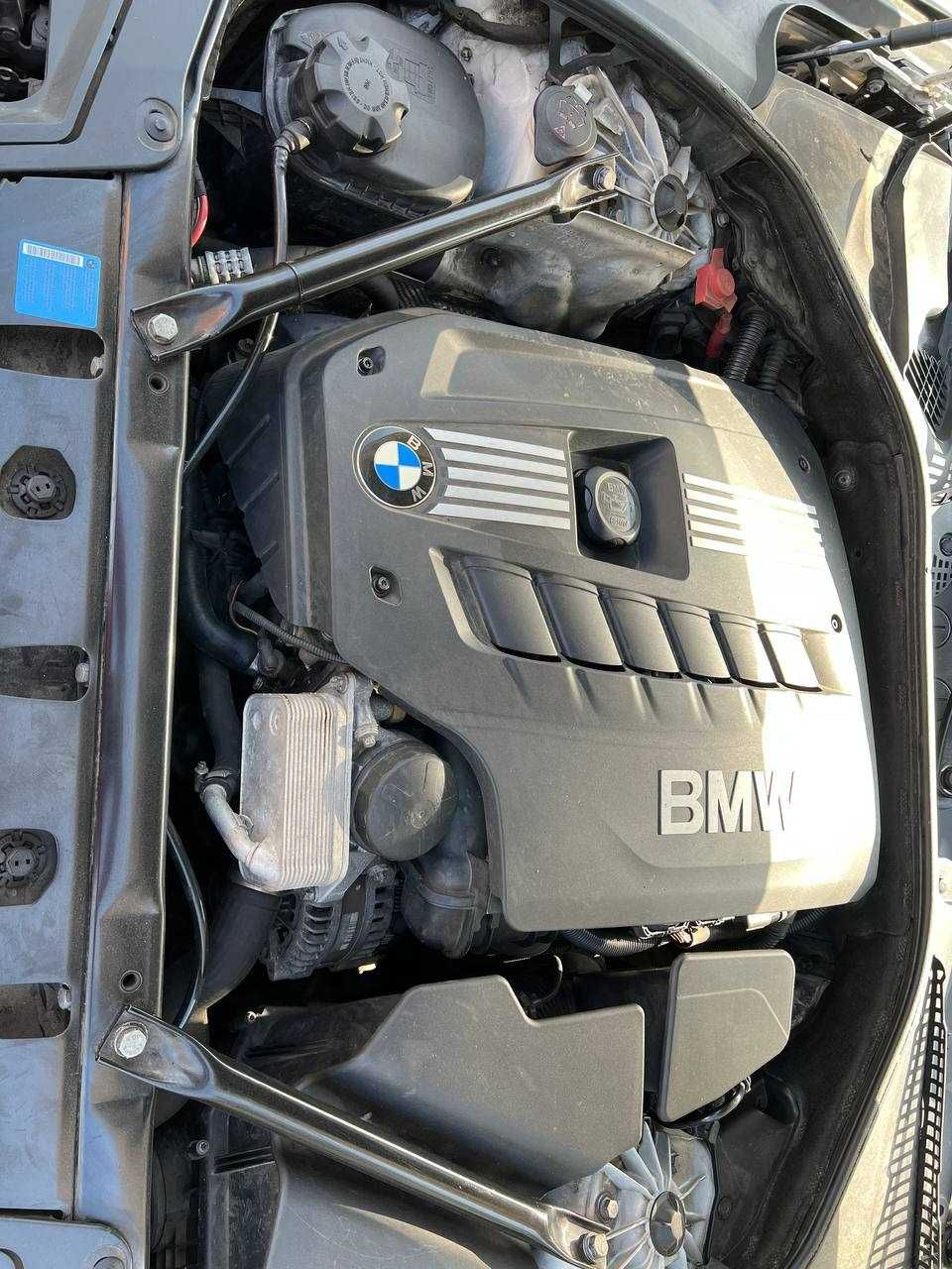 Продам BMW F10 2010 (523I)