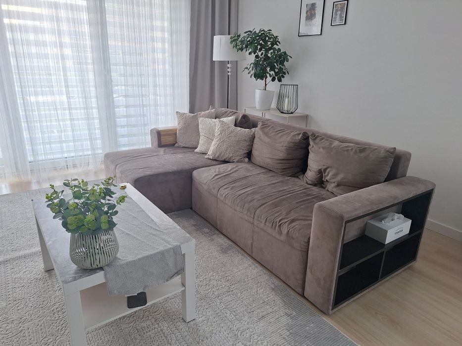 Naroznik z funkcją spania