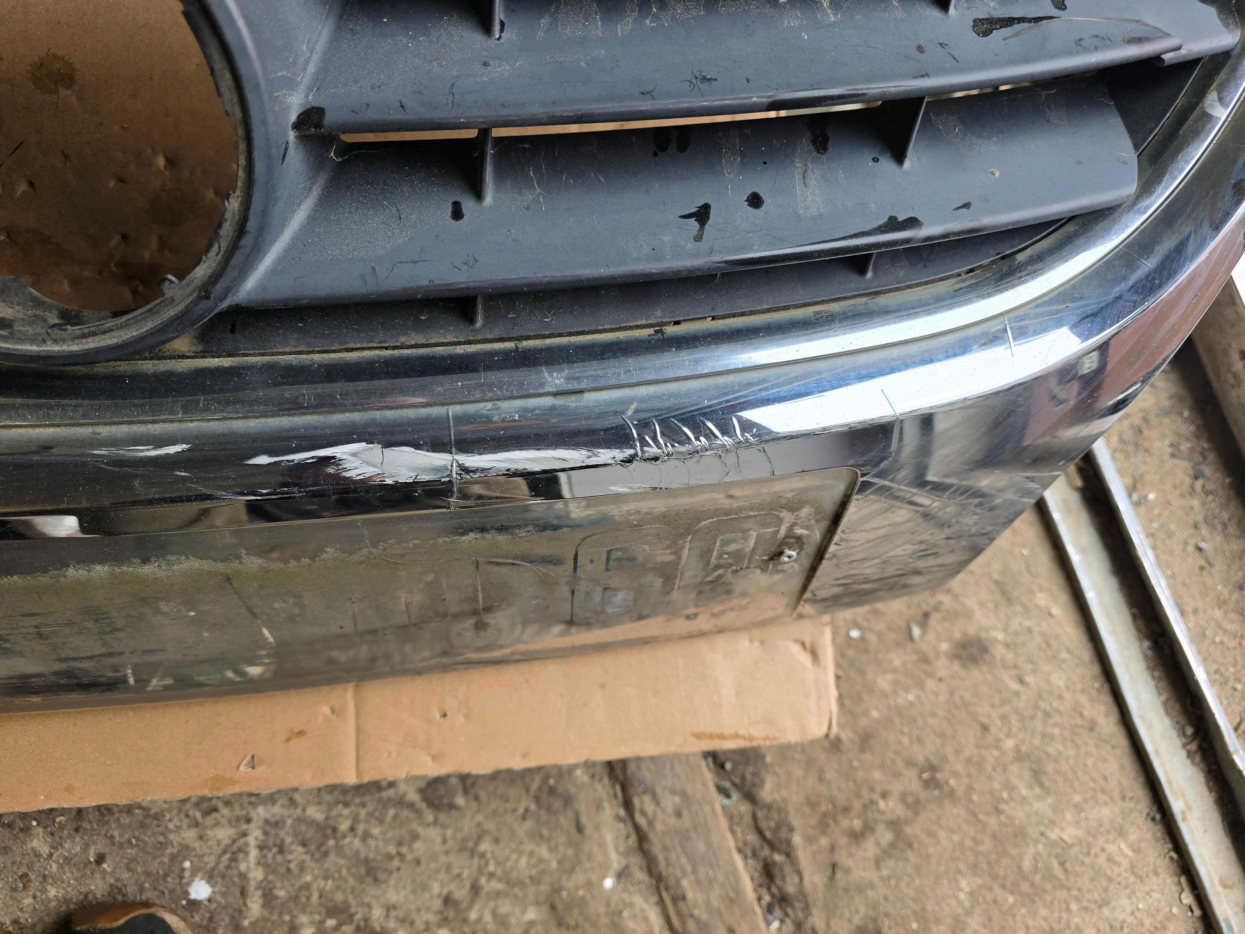 grill VW Touran 1 lift 1T0