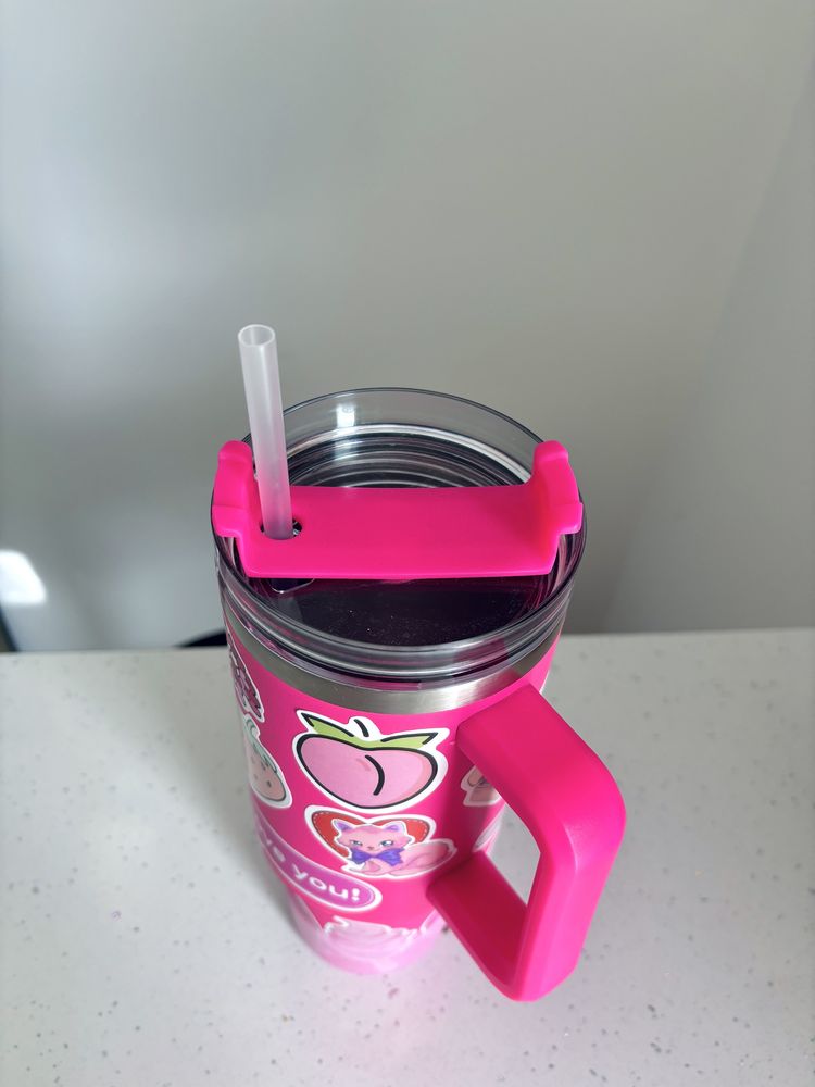 Kubek typu stanley różowy duży z rurką 1200ml