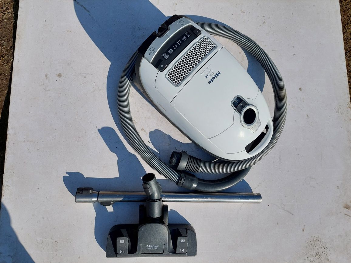 Odkurzacz miele s8340