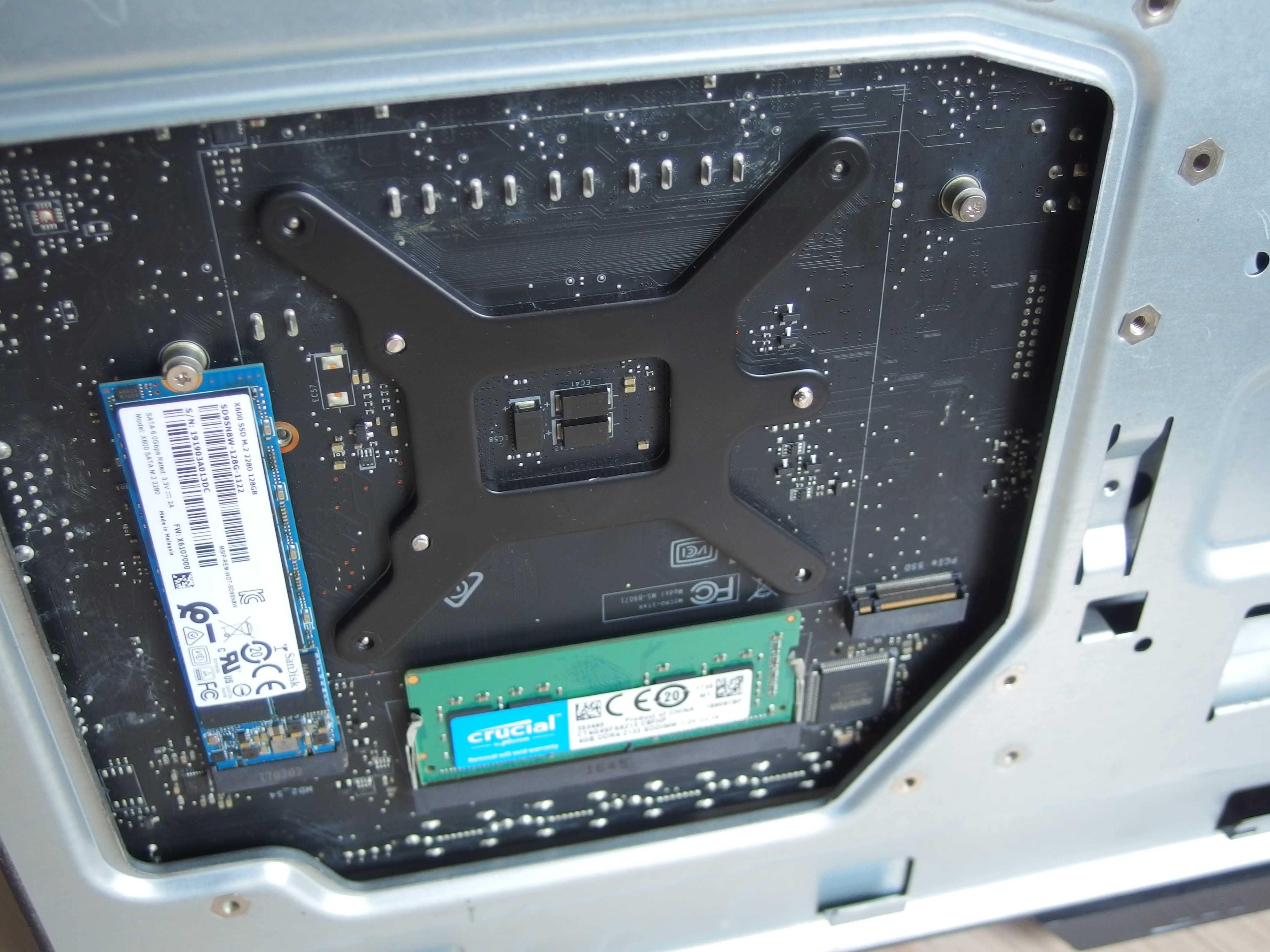 Komputer PC MSI NIGHTBLADE MI3 8GB ram, 128GB ssd, 500GB hdd