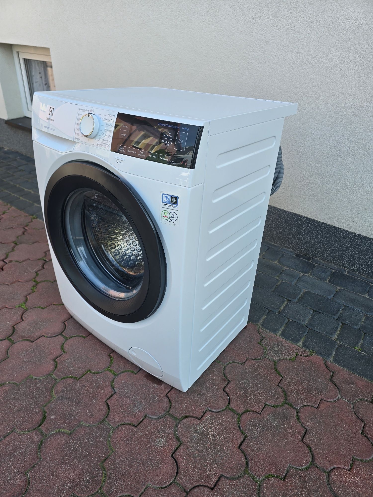 Pralka ELECTROLUX 8Kg WyswLed Inverter A+++ 1400Rpm Parowa