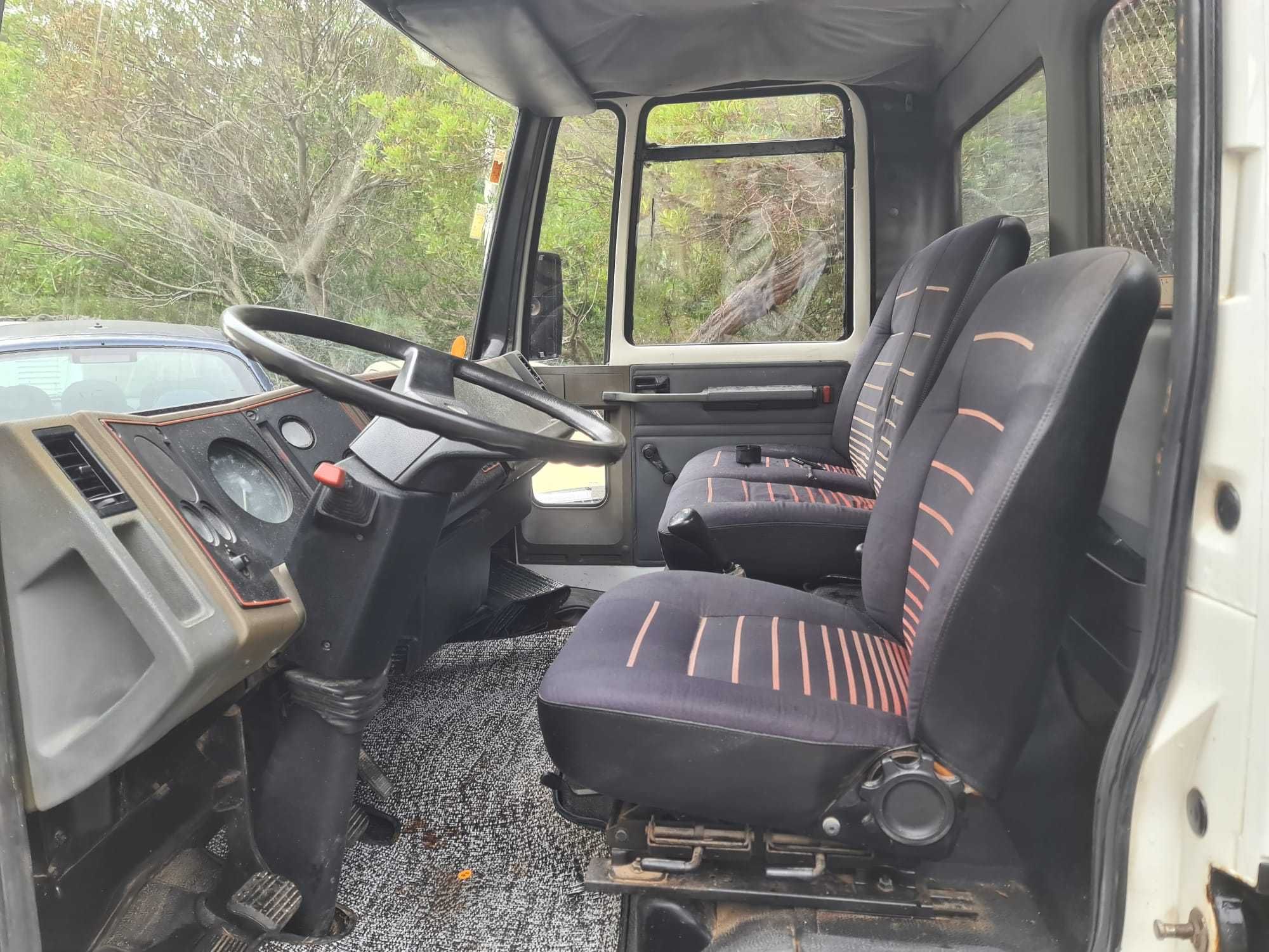 Camião Ford Cargo | 24.550 km | Excelente Estado ano 1985