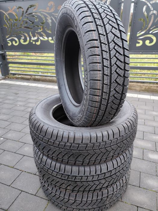 Opony zimowe bieżnikowane R15