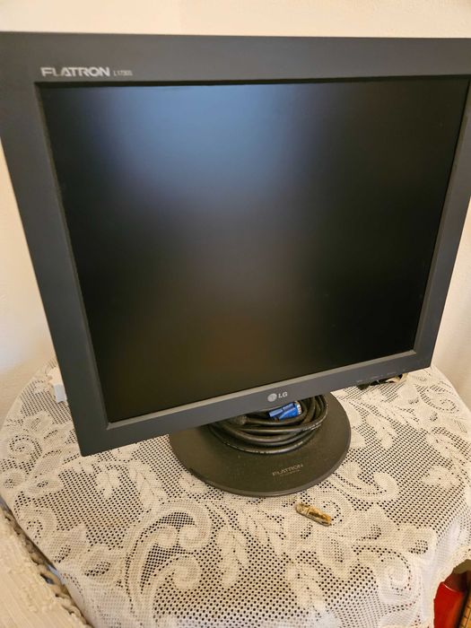 Monitor 17” LG Flatron L1730S