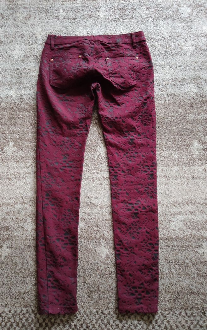 Spodnie damskie, orginalny wzór i kolor, size 31.
