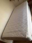 Materac 200 x 90 srednio twardy