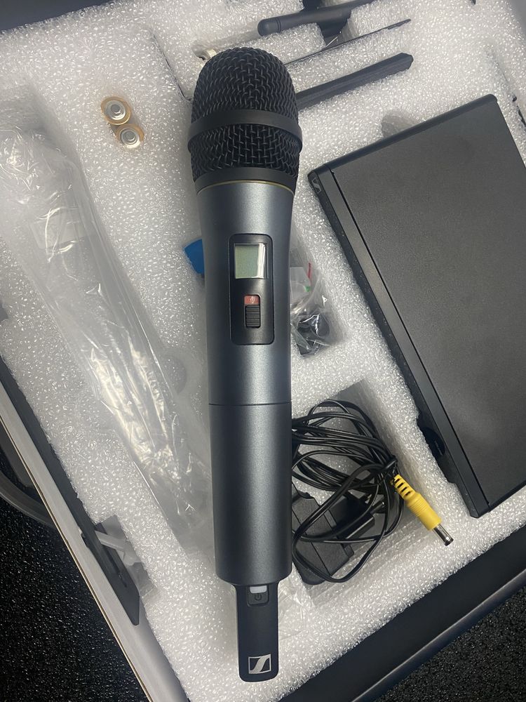 Micro s/fio sennheiser XSW 2-865
