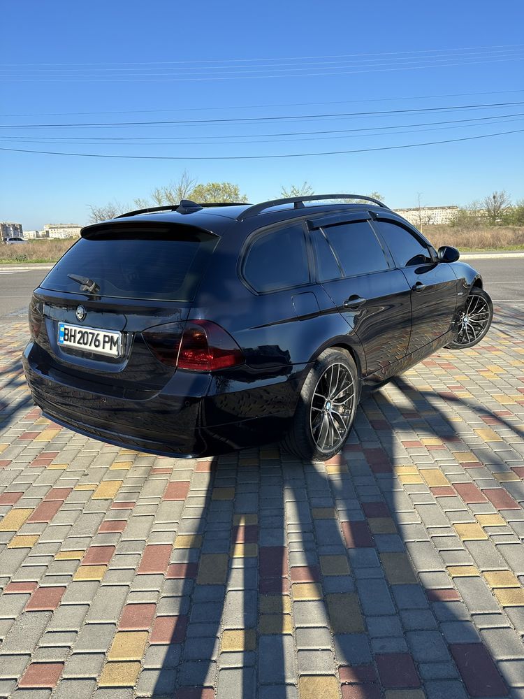 В продаже BMW 3-Series